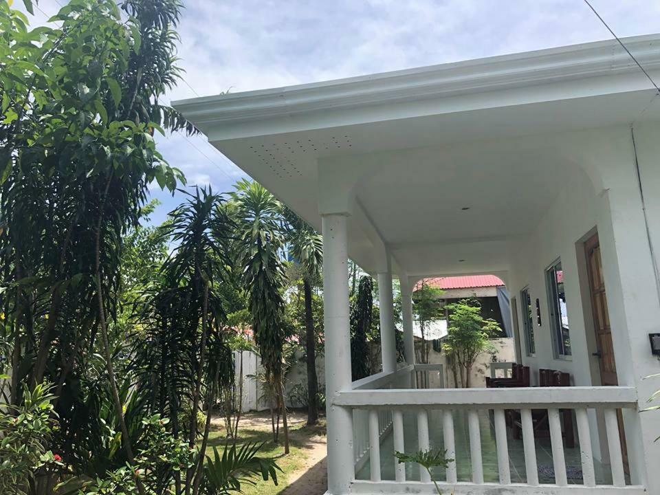 Genna'S Tourist Inn Santa Fe Экстерьер фото
